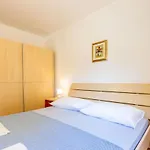 Apartamento Galeb Two Bedroom *
