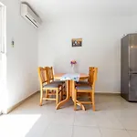 Galeb Two Bedroom Apartamento