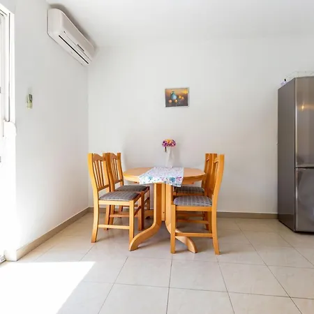 Galeb Two Bedroom Apartament